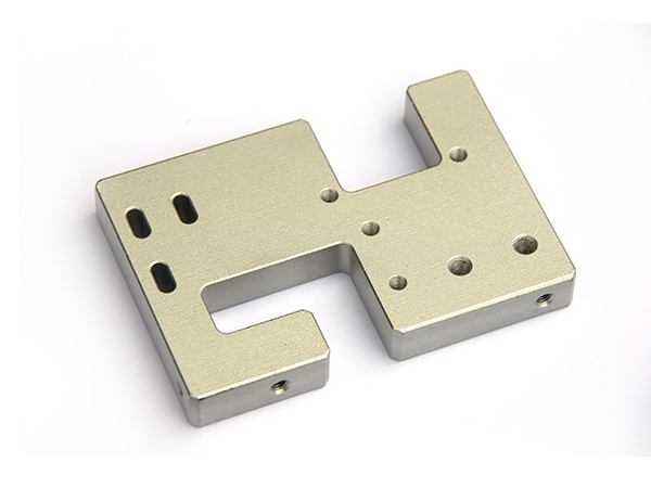 CNC加工技術有哪些優勢和局限性